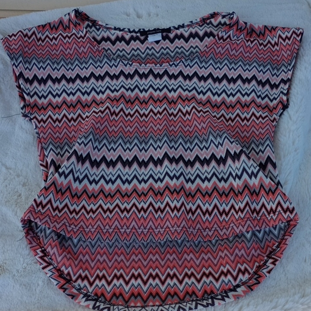 Paper Tee Multicolor Chevron Short Sleeve Top